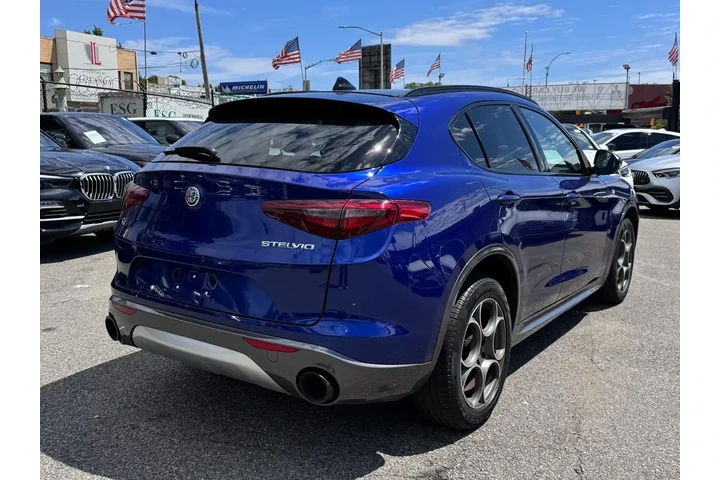 $21295 : Alfa Romeo Stelvio 2022 AWD image 4