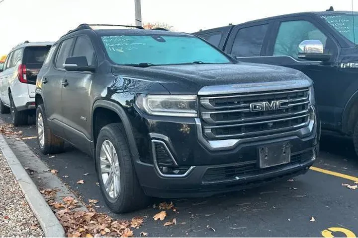 $23995 : GMC Acadia 2021 4x4 AT4 4dr image 5