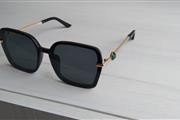 $56000 : gafas de sol para mujer thumbnail