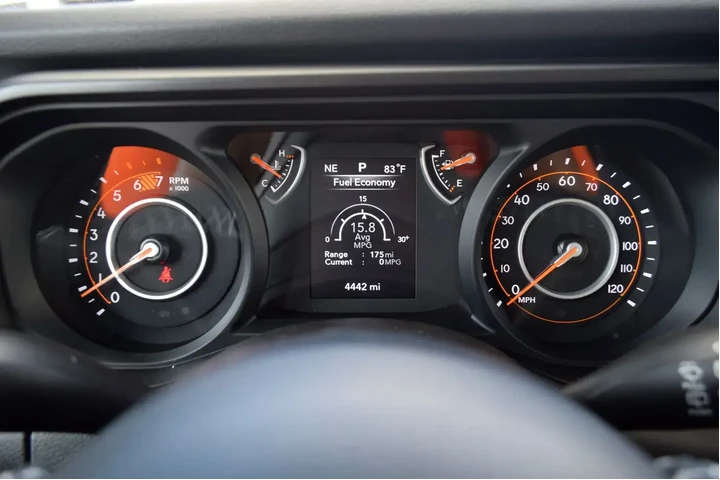 $39483 : Jeep Wrangler 2025 4x4 Sport image 9