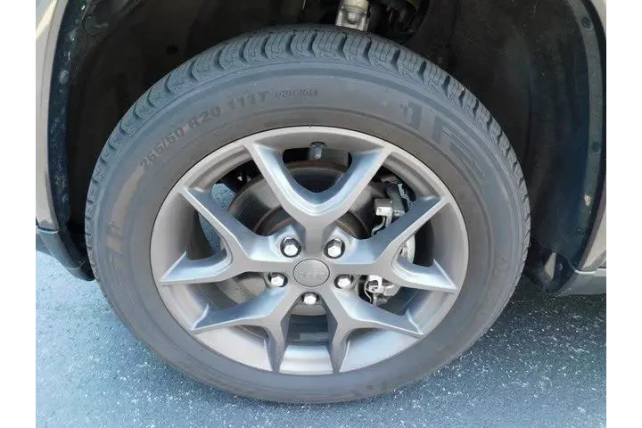 $28993 : Jeep Grand Cherokee 2021 4x4 image 5