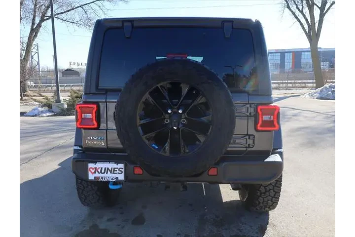 $28877 : Jeep Wrangler Unlimited 2022 image 7