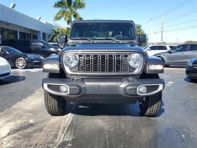 $35995 : 2024 Jeep Gladiator image 4