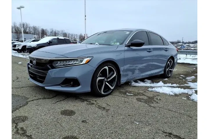 $22986 : Honda Accord 2021 Sport 4dr image 2
