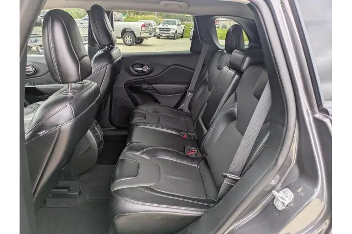 $25990 : Jeep Cherokee 2023 4x4 Altit image 10