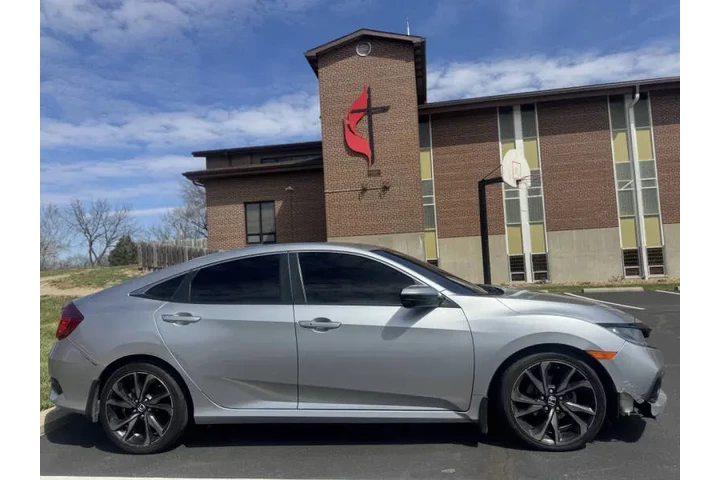 $12999 : 2021 Civic Sport image 5