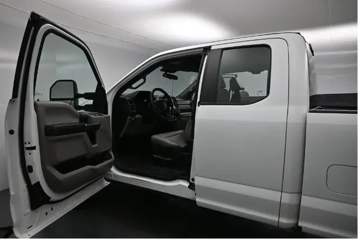 $33605 : Ford F-250 Super Duty 2020 4 image 9