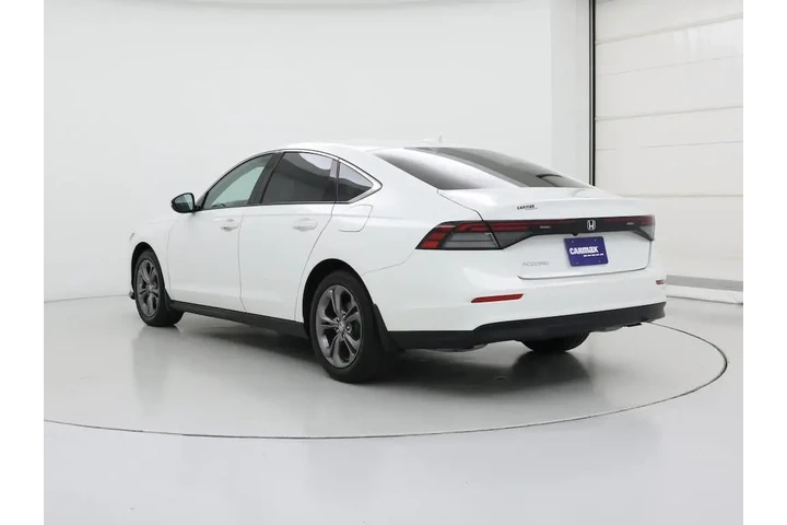 $27998 : Honda Accord 2024 EX 4dr Sed image 2