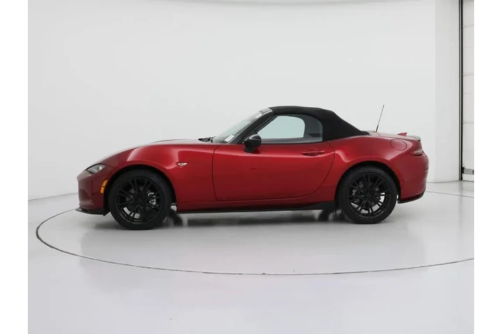 $30998 : Mazda MX-5 Miata 2024 Club 2 image 3