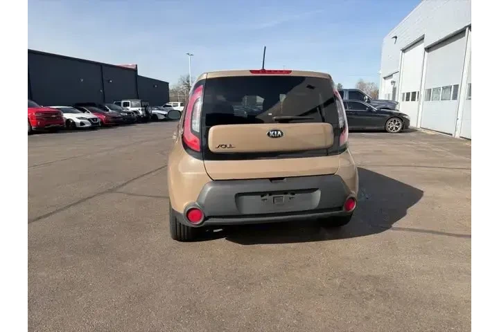 $8995 : Kia Soul 2015 + 4dr Crossove image 10