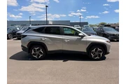 $25500 : Hyundai TUCSON 2024 AWD SEL thumbnail