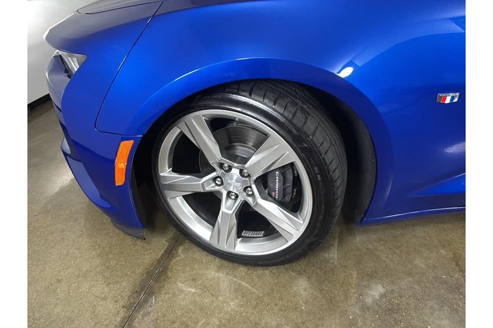 $38996 : 2017 Camaro 1SS image 5