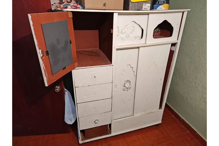 $1 : Muebles Viejos gratis image 1