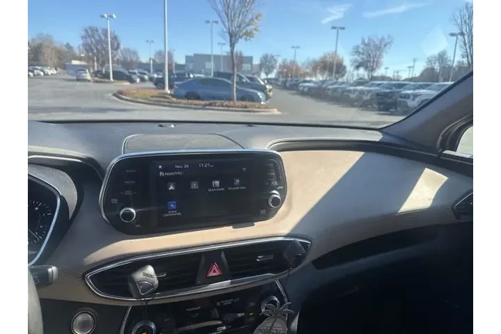 $19068 : Hyundai SANTA FE 2019 AWD SE image 10