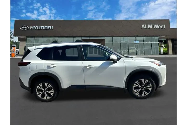 $16160 : Nissan Rogue 2023 SV 4dr Cro image 4