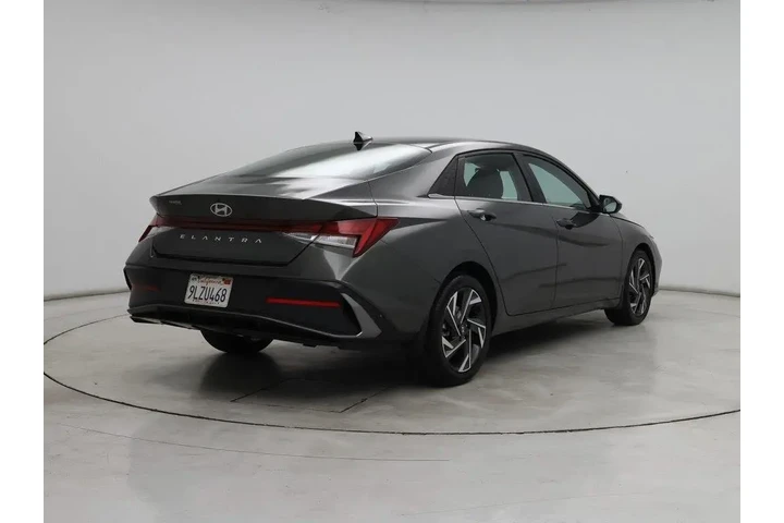 $20998 : Hyundai ELANTRA 2024 SEL 4dr image 8