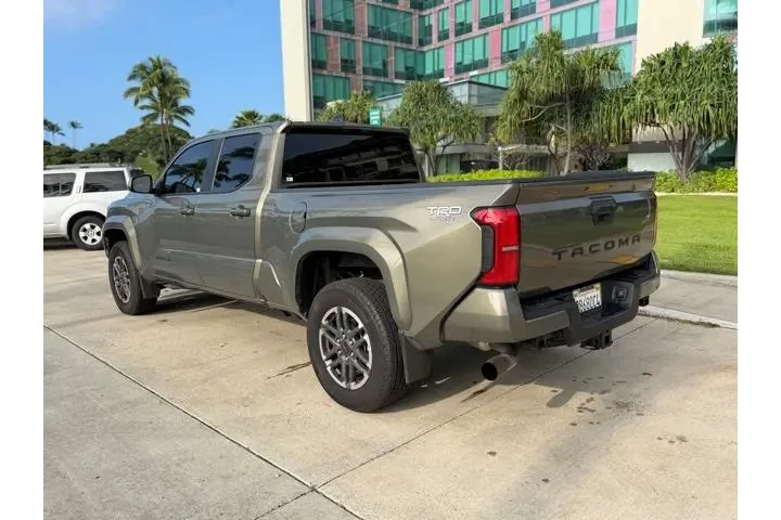 $39918 : Toyota Tacoma 2024 4x2 TRD S image 7