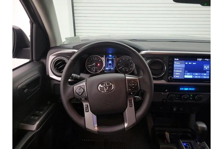 $37998 : Toyota Tacoma 2023 4x2 SR5 V image 10