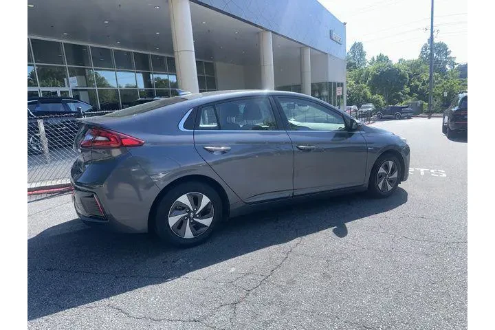 $17320 : Hyundai IONIQ Hybrid 2019 SE image 5