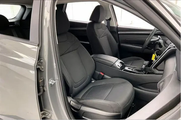 $25490 : Hyundai TUCSON 2024 SE 4dr S image 3