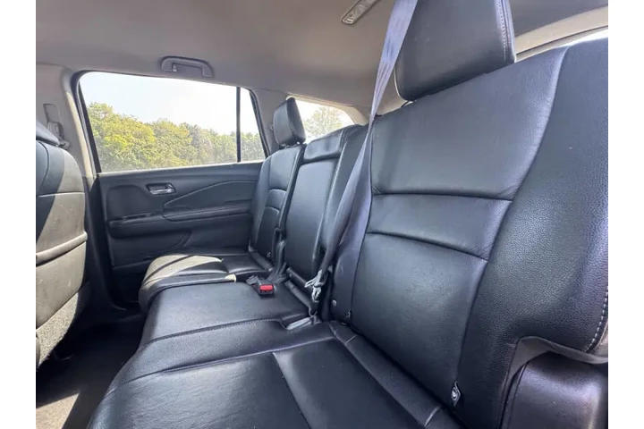 $10999 : 2016 Pilot EX-L w/ Sensing image 10