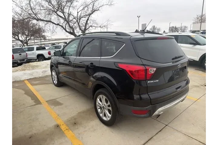 $15590 : Ford Escape 2019 SEL 4dr SUV image 5