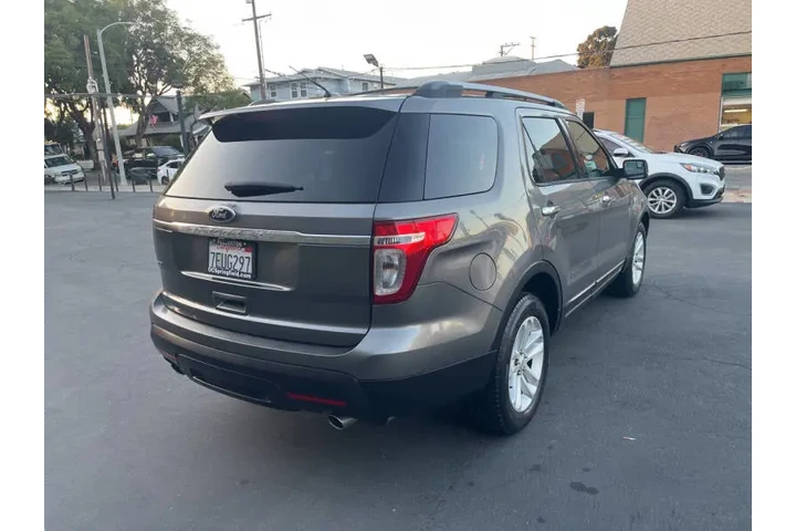 $11995 : 2014 Explorer XLT image 6