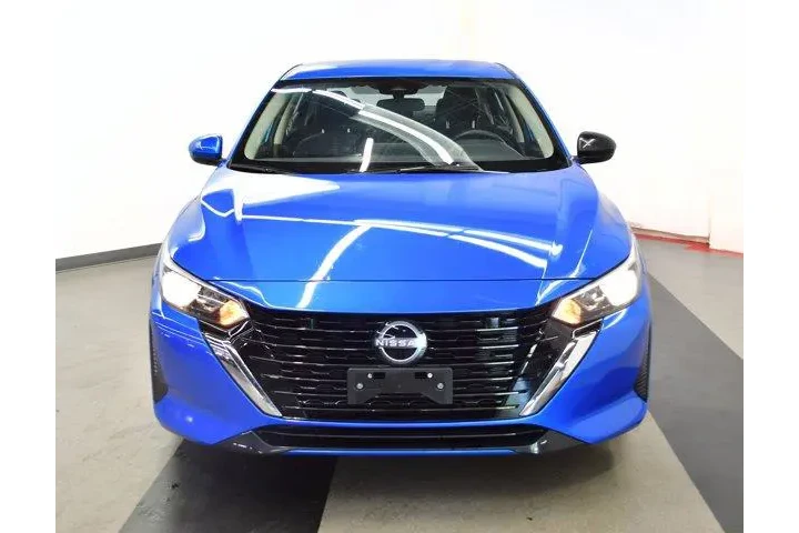 $18994 : Nissan Sentra 2025 SV 4dr Se image 3