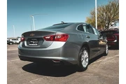 $17997 : Chevrolet Malibu 2023 LT 4dr thumbnail