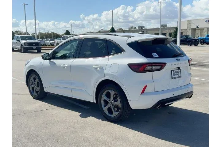 $19999 : Ford Escape 2023 ST-Line 4dr image 3