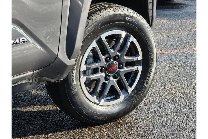 $39500 : Toyota Tacoma 2024 4x4 TRD S image 8