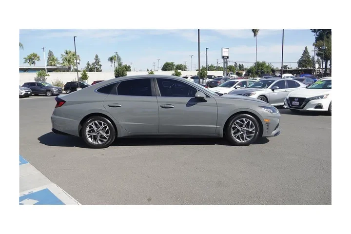 $21984 : 2020 Sonata SEL image 5