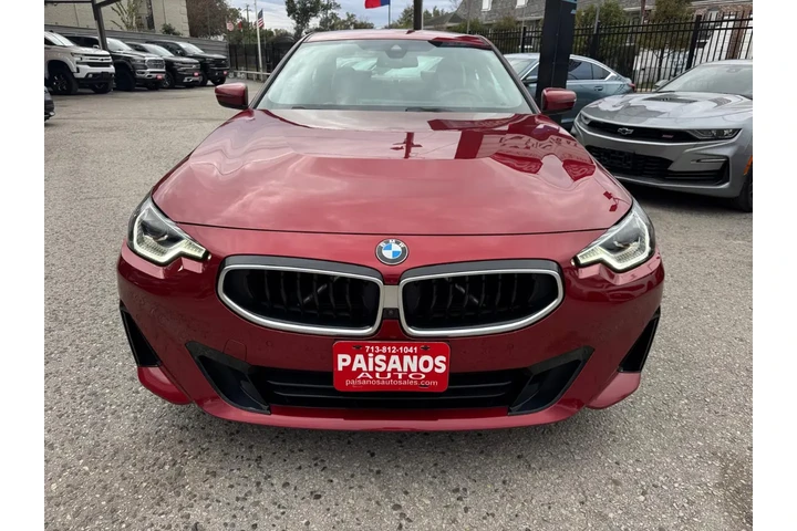 2025 BMW 2-Series 230i Coupe image 2