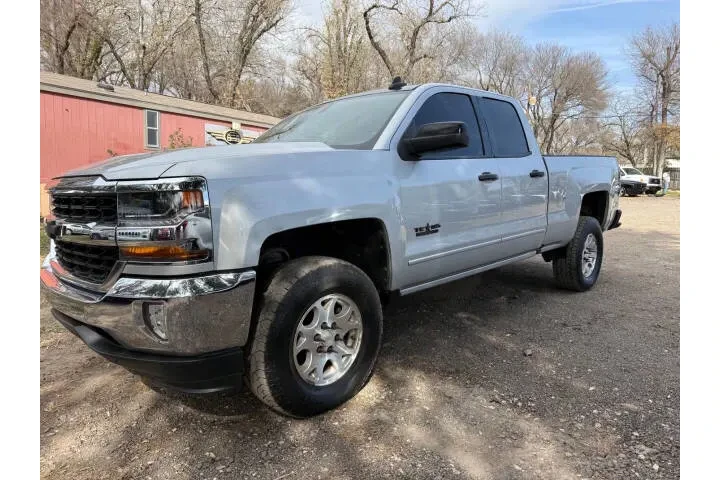 $13995 : 2017 Silverado 1500 image 1