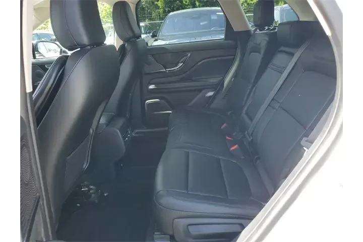 $33990 : Lincoln Corsair 2024 Premier image 10