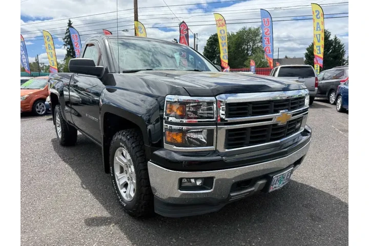 $29995 : 2014 Silverado 1500 LT Z71 image 4