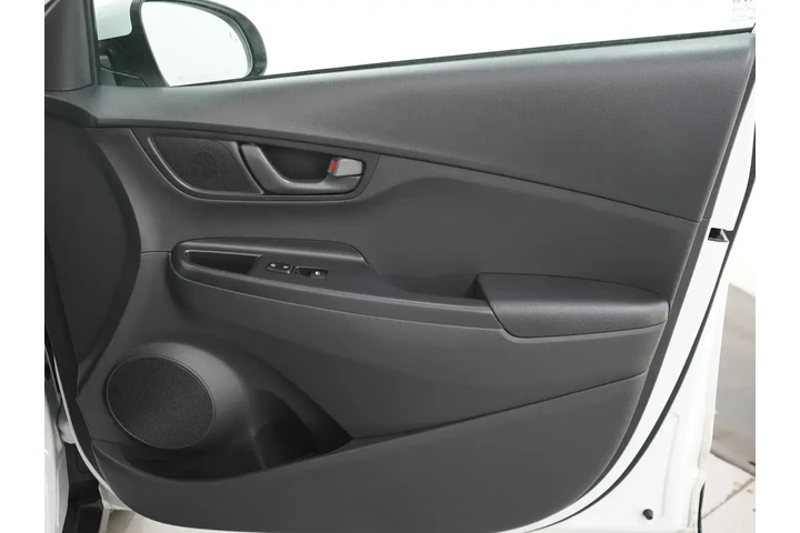 $19998 : Hyundai KONA 2023 AWD SEL 4d image 10