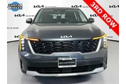 $24998 : Kia Sorento 2024 LX 4dr SUV thumbnail