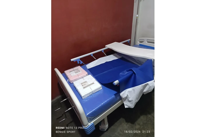 Remato cama clinica casi nueva image 1