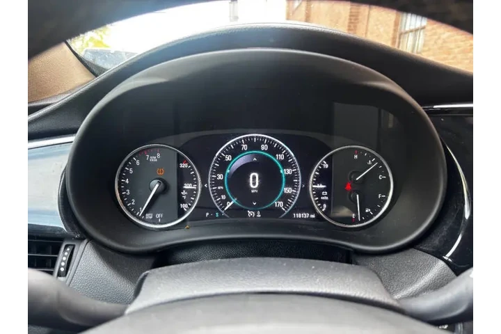 $11500 : 2016 Envision Premium I image 10