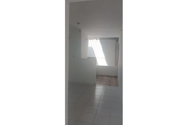 $450000 : Cómodo apartaestudio image 5