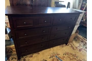 Vendo comoda para recámara en Los Angeles