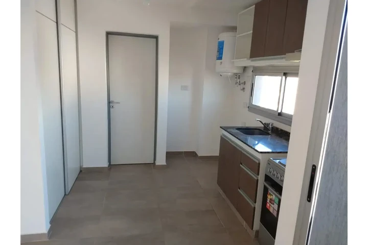 $300000 : Alquiler de Departamento Mono image 8