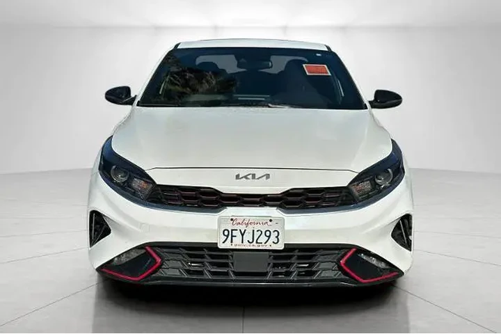 $17995 : Kia Forte 2023 GT-Line 4dr S image 4