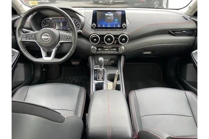 $18153 : Nissan Sentra 2025 SR 4dr Se image 10