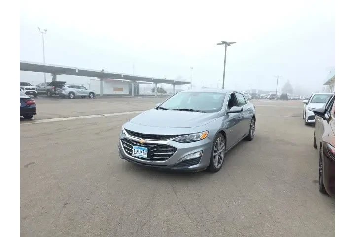 $20800 : Chevrolet Malibu 2024 LT 4dr image 3