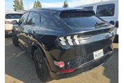 $31800 : Ford Mustang Mach-E 2023 AWD thumbnail