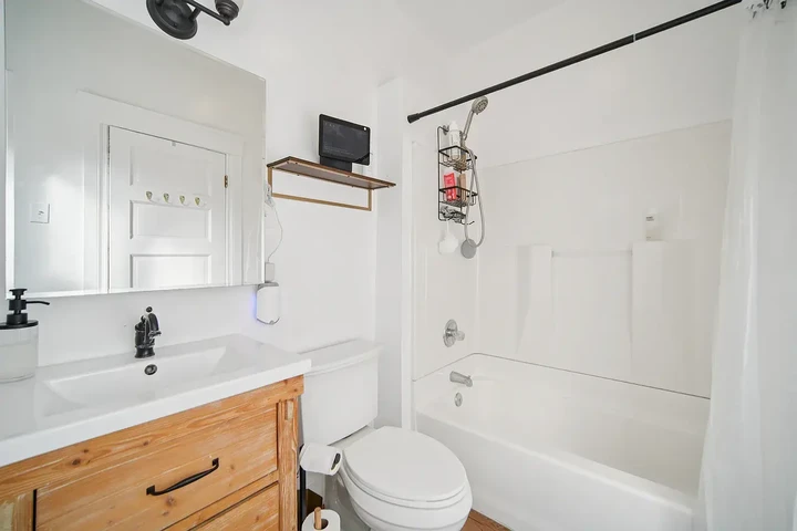 $1500 : HOUSE FOR RENT image 7