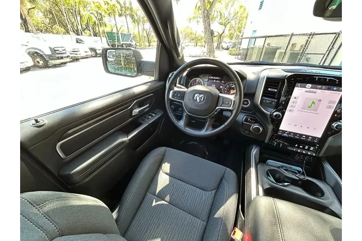 $35000 : Ram 1500 2024 4x2 Big Horn 4 image 8