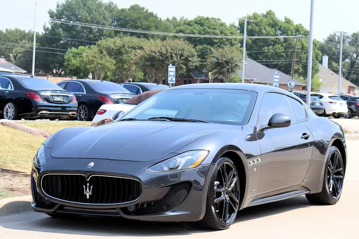 $32560 : 2015 GranTurismo Sport image 5